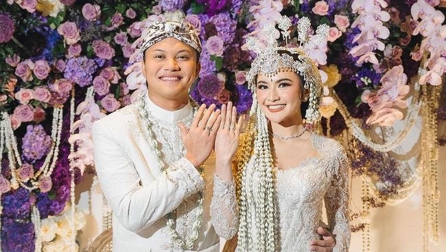 Rizky Febian dan Mahalini Akhirnya Menikah WOW Kece!